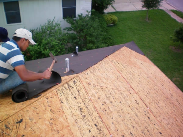 the best little elm tx roofers to protect the value and curb appeal of your home