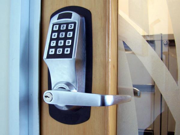 get expert locksmith services for commercial residential amp automotive lockouts