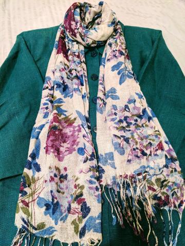 find your ideal scarves for cold amp warm weather with this new online store