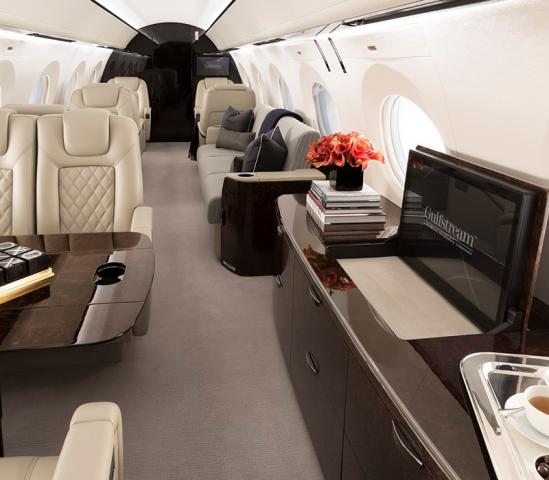 get the best private jet charter booking info for 6 to 8 passenger seats