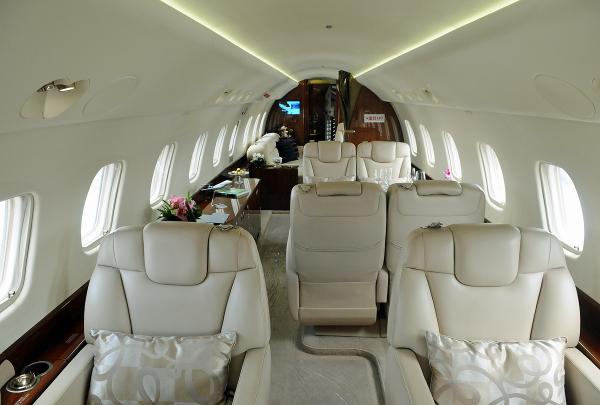 hire a luxury private jet charter flight for your next business or leisure trip